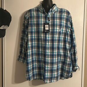 Chaps Men's Dress shirt 
XL Easy Care 
LONG SLEEVE